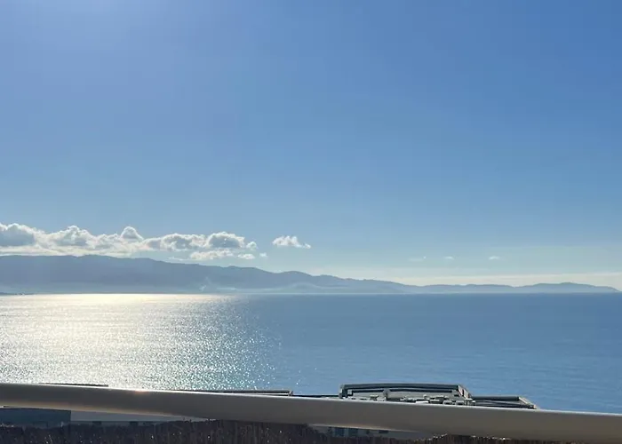 Appartement Grand T2 Proche Casone